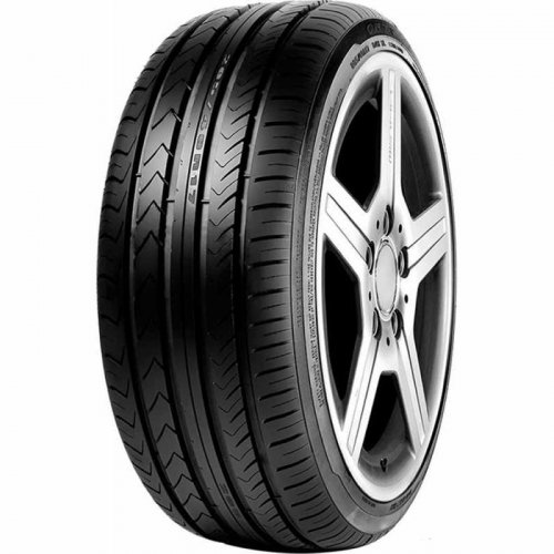 Onyx NY-901 215/50 R17 95W XL